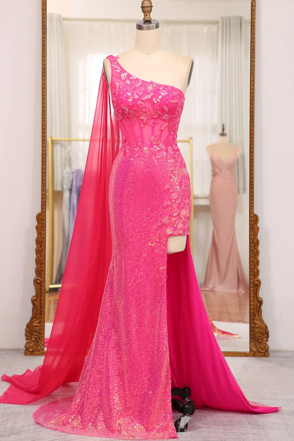 Sereia deslumbrante um ombro Fuchsia Sequins longo vestido de baile com fenda