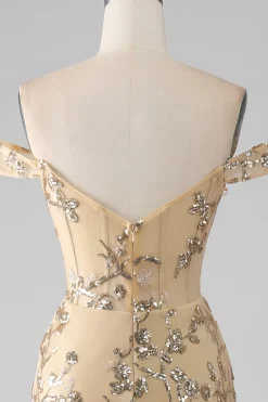 Sereia fora do ombro dourado vestido de baile de formatura com friso com fenda
