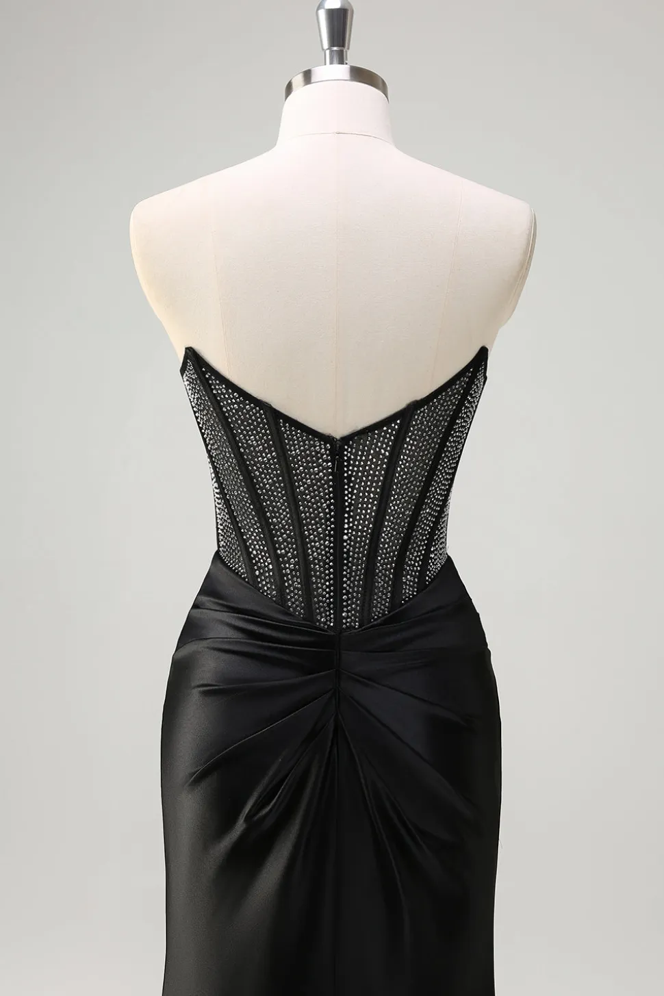 Sereia Preta Strapless Ruched Cetim Corset Long Prom Dress with Beading