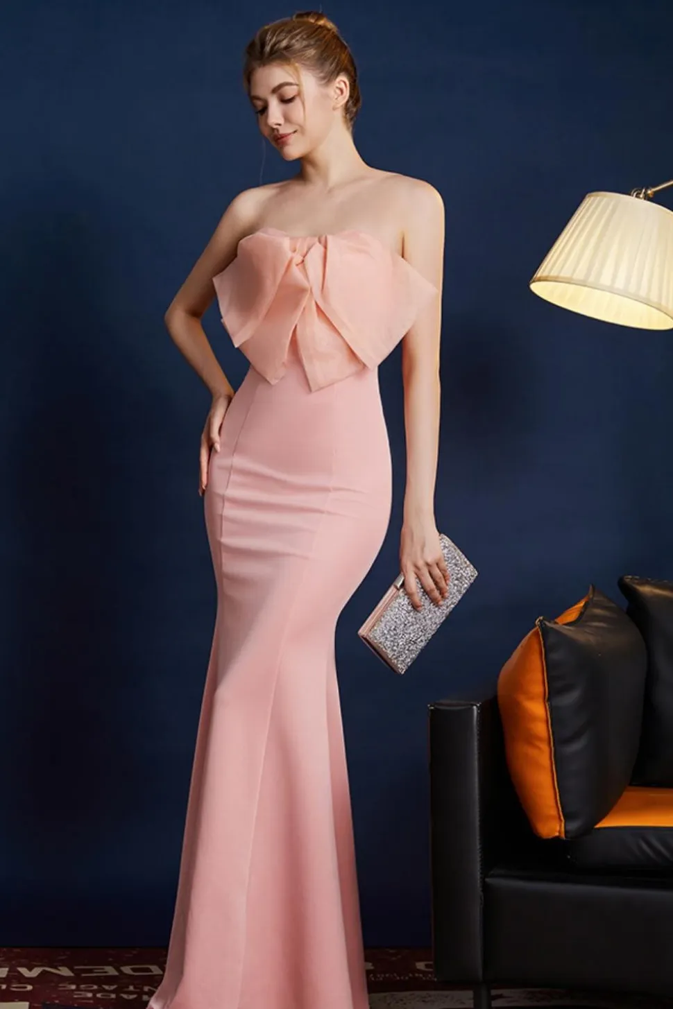 Sereia Rosa Strapless Long Prom Dress com Arco
