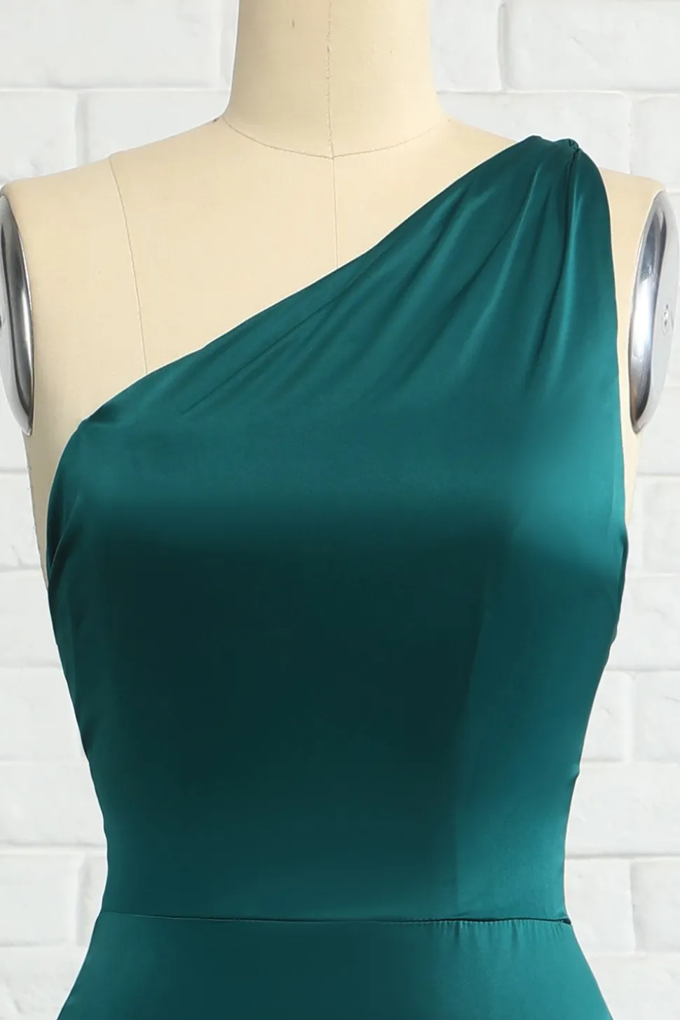 Sereia um ombro escuro verde longo vestido de dama de honra