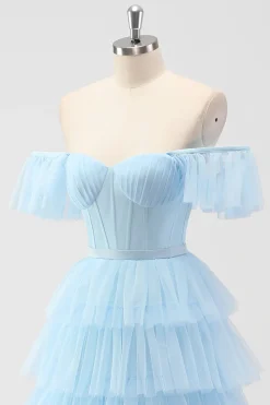 Sky Blue Off The Shoulder Tiered Corset Um Vestido de Madrinha Linha