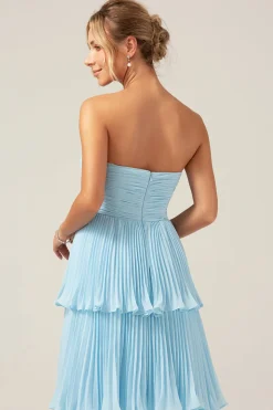 Sky Blue Sweetheart plissado Tiered Long Bridesmaid Dress