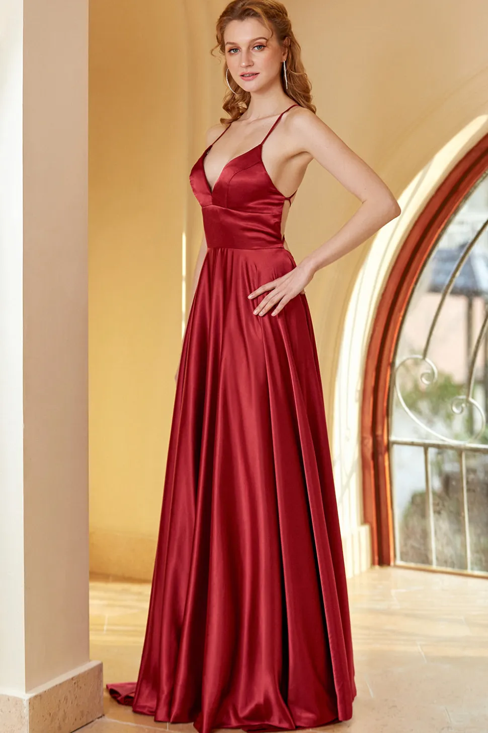 Spaghetti Borgonha alças simples vestido de baile