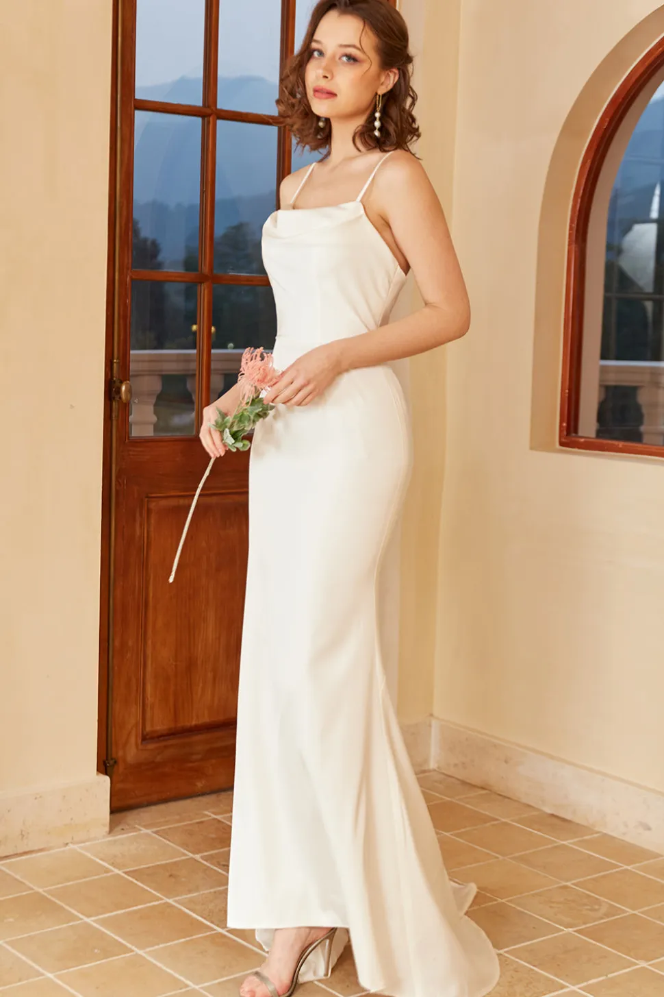 Spaghetti branco alças simples vestido de noiva