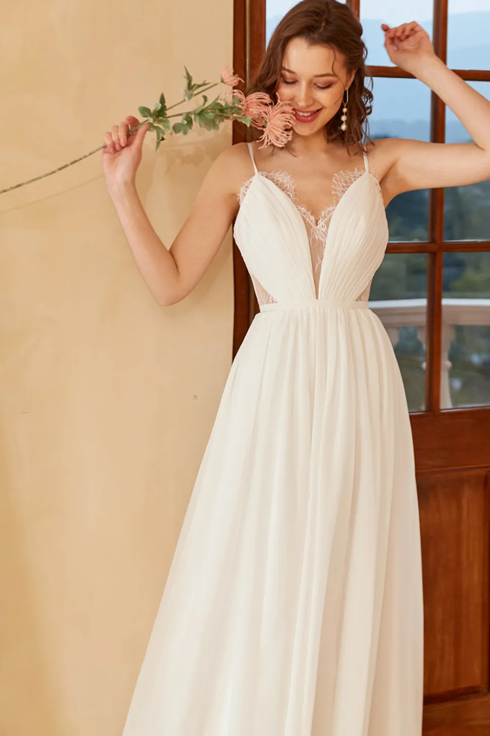 Spaghetti branco alças simples vestido de noiva