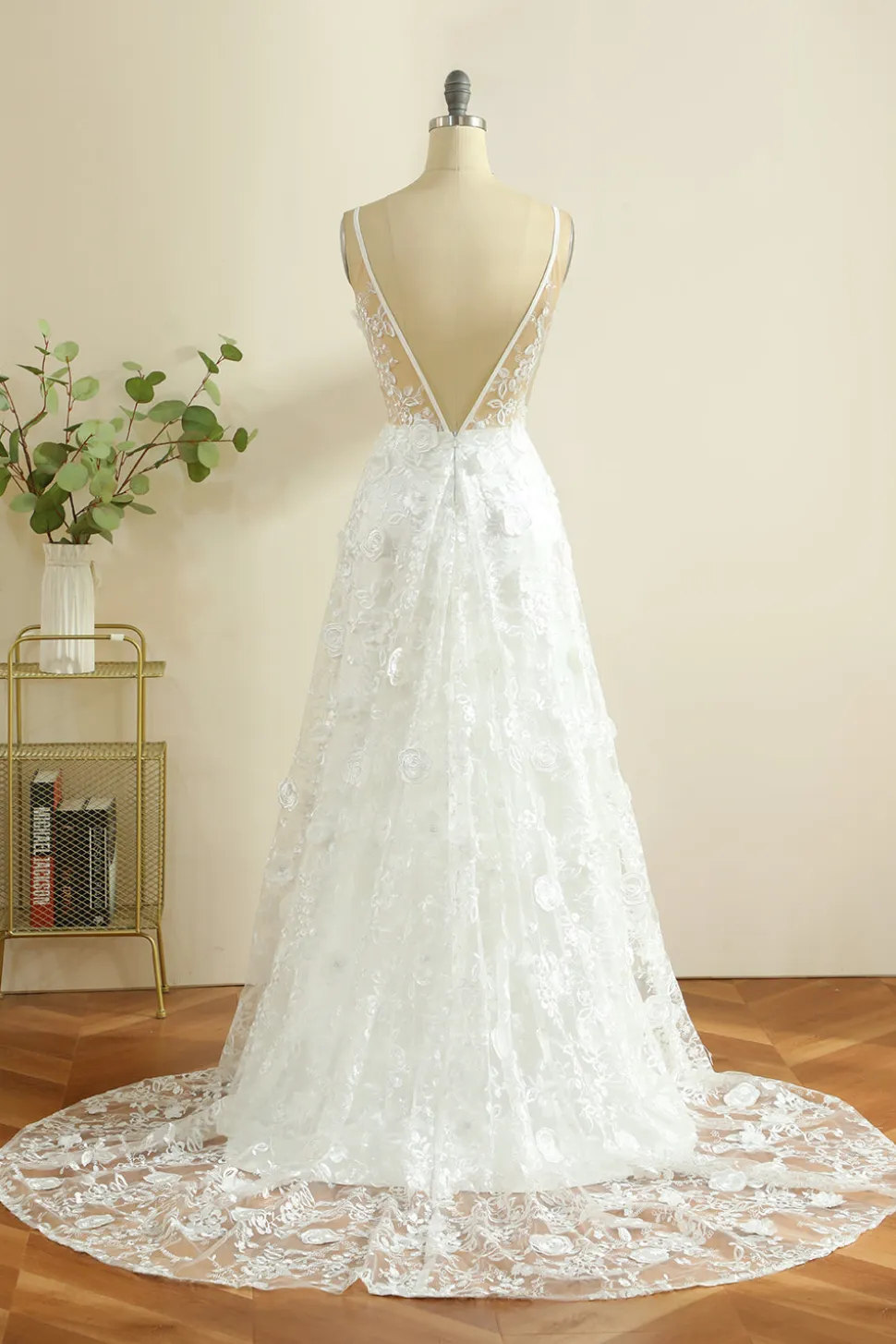 Spaghetti branco tiras vestido de noiva Boho com fenda