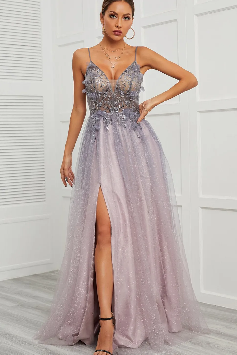 Spaghetti Straps Appliques Vestido longo baile com frente dividida