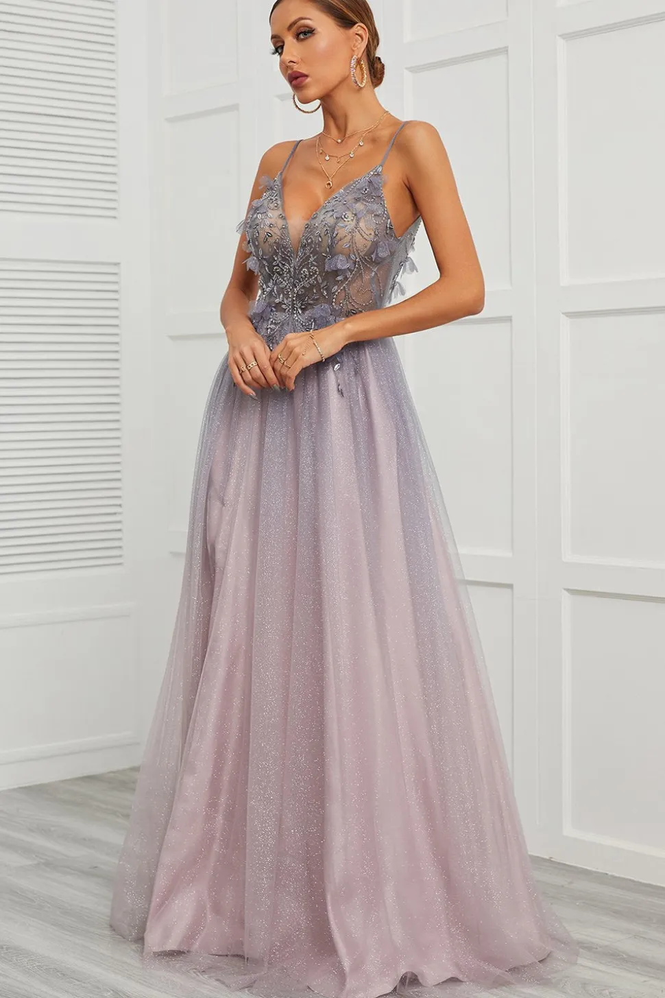 Spaghetti Straps Appliques Vestido longo baile com frente dividida