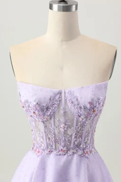 Sparkly A Line Strapless Sequins Lace Up Back Mini Lilás Homecoming Dress with Beading