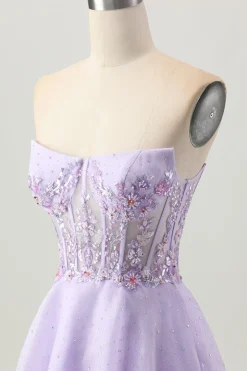 Sparkly A Line Strapless Sequins Lace Up Back Mini Lilás Homecoming Dress with Beading