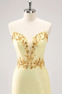 Sparkly amarelo espaguete alças apertado Homecoming vestido com lantejoulas