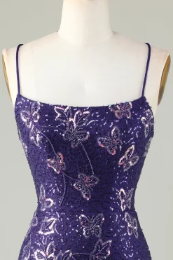 Sparkly Bainha Esparguete Correias Roxo Escuro Vestido Curto Homecoming com Criss Cross Back
