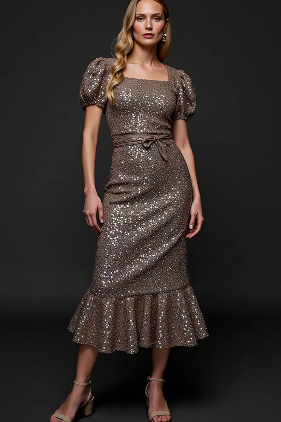Sparkly cinza escuro Sequins bodycon vestido de férias com babados