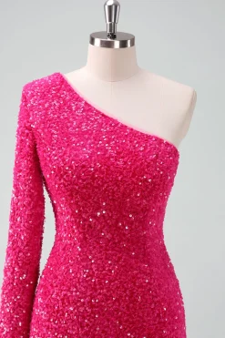 Sparkly Fuchsia Um ombro lantejoulas apertado curto Homecoming Dress com franja