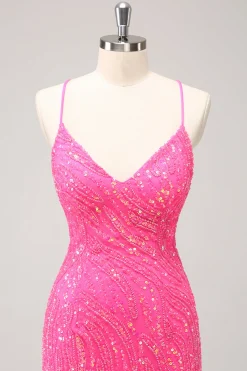 Sparkly Hot Pink Tight Sequins V Neck Homecoming Vestido com franjas
