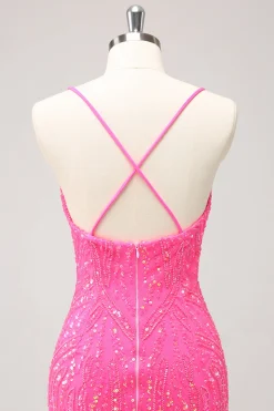 Sparkly Hot Pink Tight Sequins V Neck Homecoming Vestido com franjas