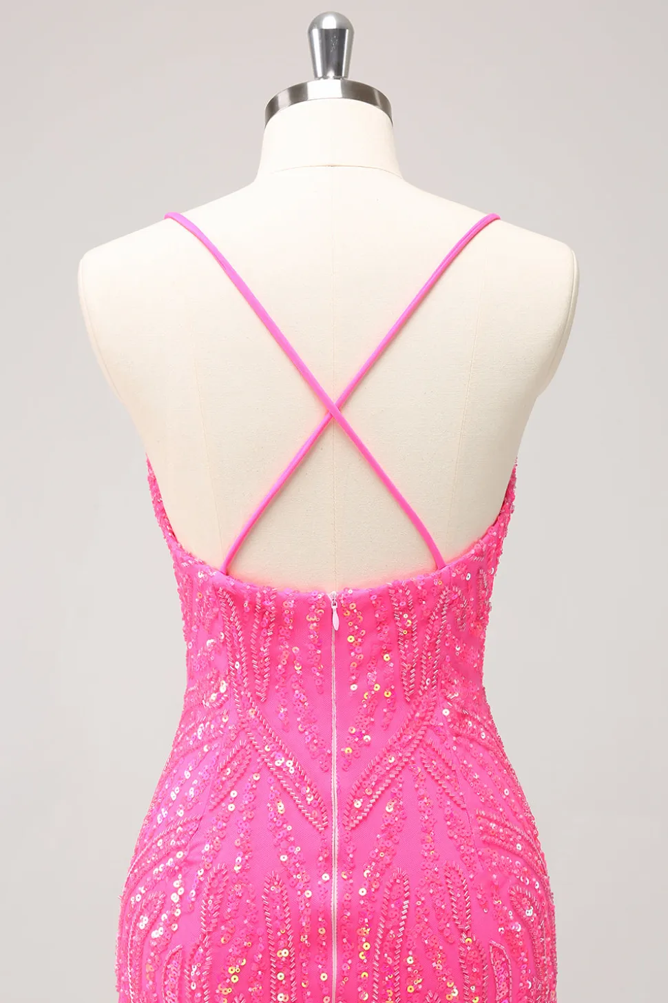 Sparkly Hot Pink Tight Sequins V Neck Homecoming Vestido com franjas