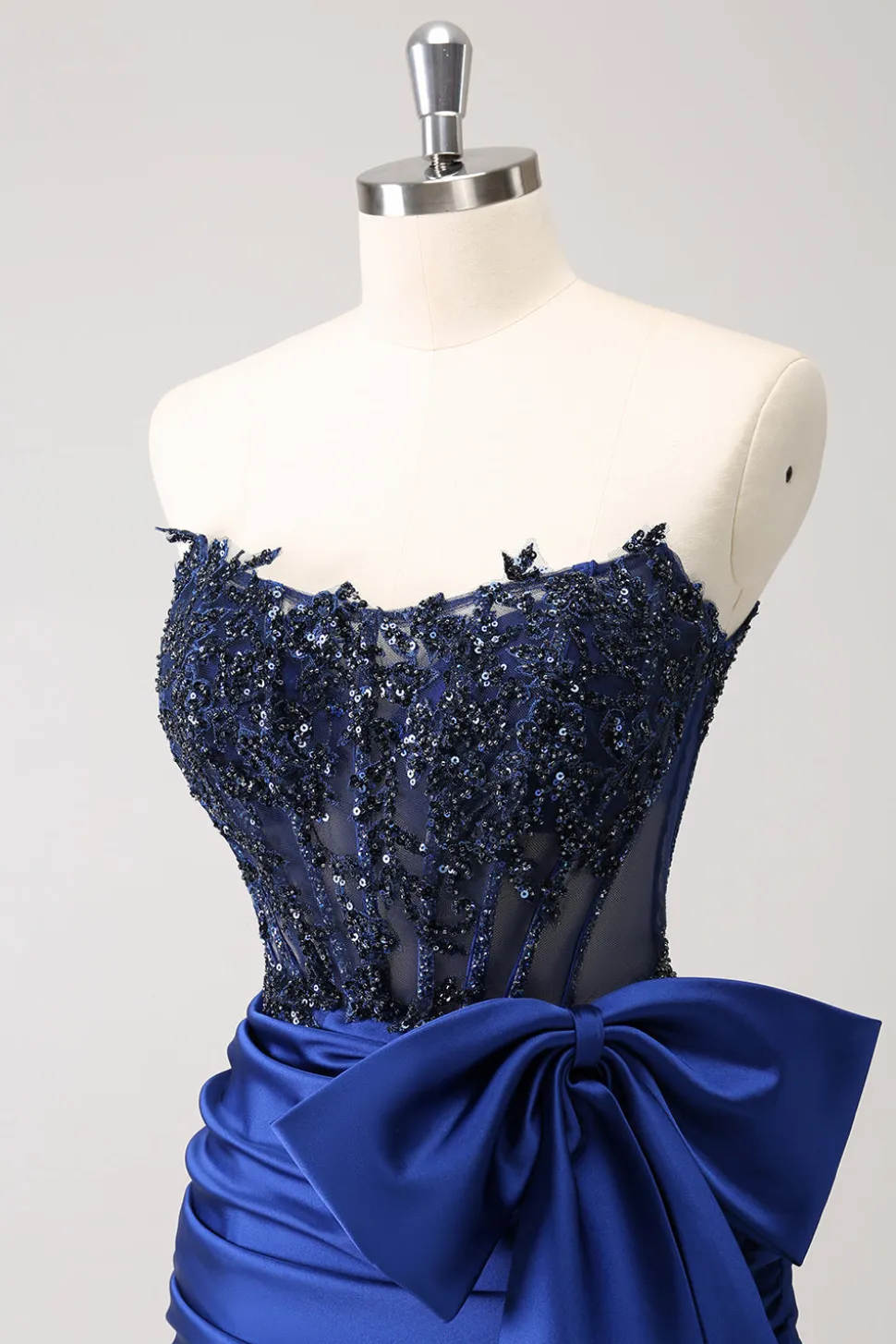 Sparkly Navy Strapless Beaded Appliques Tight Homecoming Dress