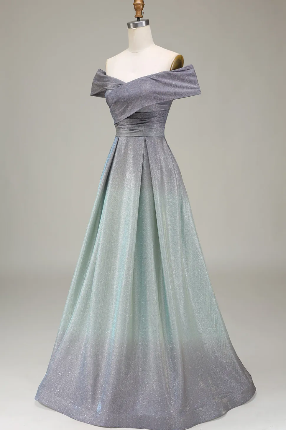 Sparkly Off the Shoulder Uma linha de vestido de baile de princesa com pregas