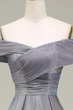 Sparkly Off the Shoulder Uma linha de vestido de baile de princesa com pregas