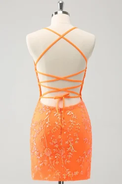 Sparkly Orange Lace-Up Back Tight Short Homecoming Dress com lantejoulas