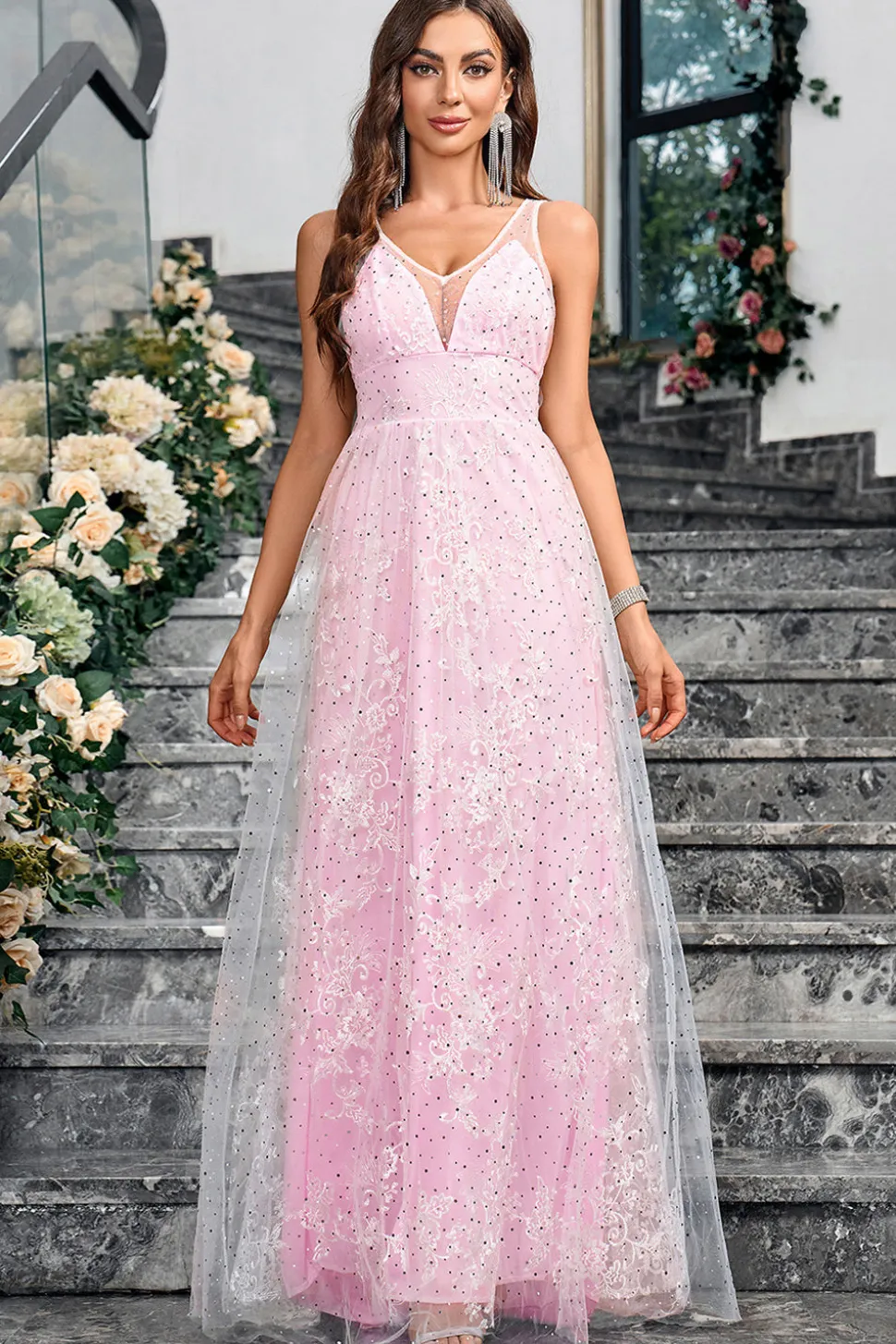 Sparkly Pink Uma Linha V-Neck Prom Dress