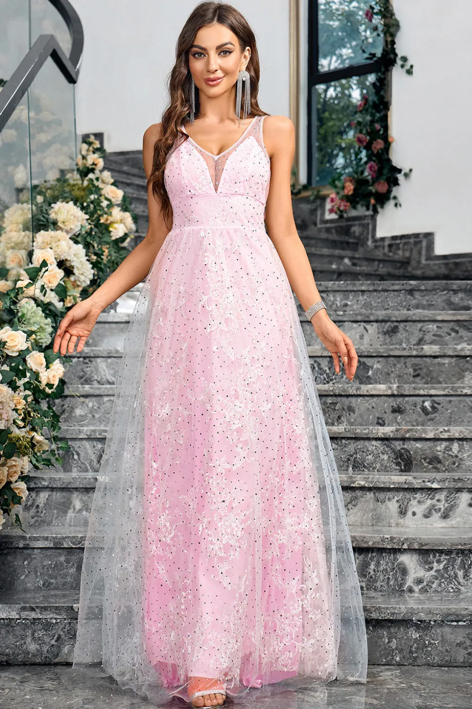 Sparkly Pink Uma Linha V-Neck Prom Dress