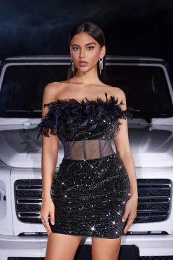 Sparkly preto espartilho sem alças apertado Homecoming vestido com penas
