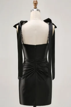 Sparkly Preto Tight Rhinestones Short Homecoming Dress com Fenda