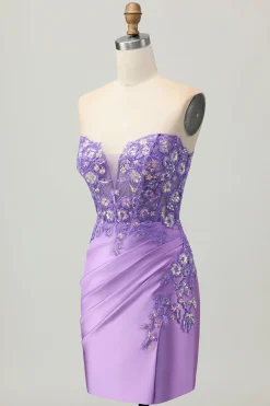 Sparkly Purple Bodycon Espartilho sem alças Ruched Sequins Short Homecoming Dress
