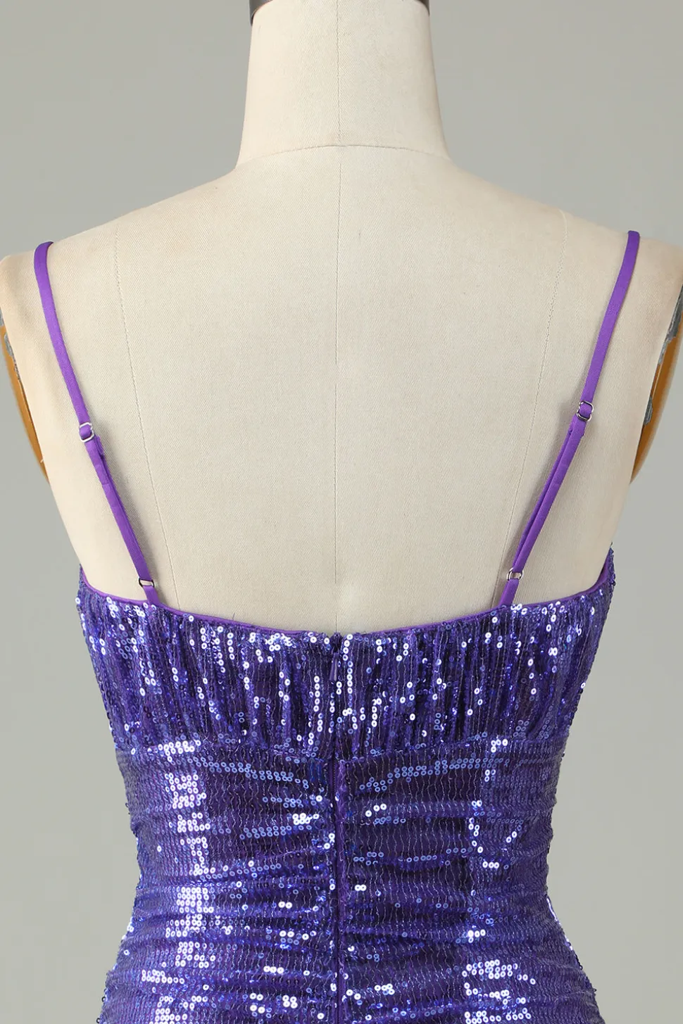 Sparkly Purple Sequins Espaghetti Correias Apertado Curto Homecoming Dress