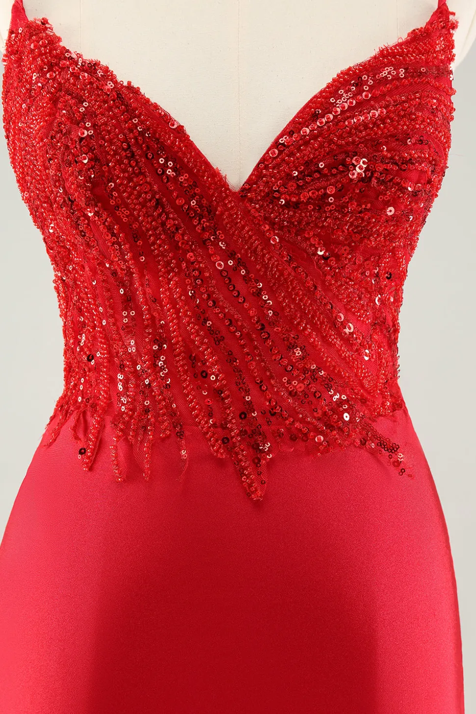 Sparkly Red Bodycon Esparguete Correias Homecoming Dress com Sequins