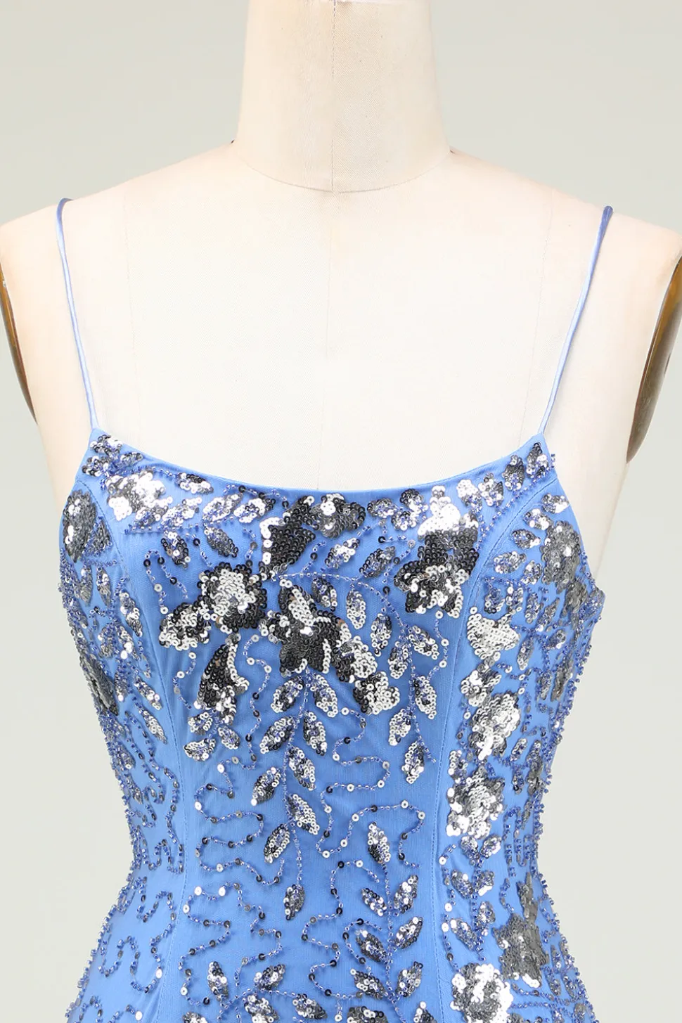 Sparkly Sheath Espaghetti Correias Cinzento Azul Sequins Vestido Curto Homecoming com Criss Cross Back