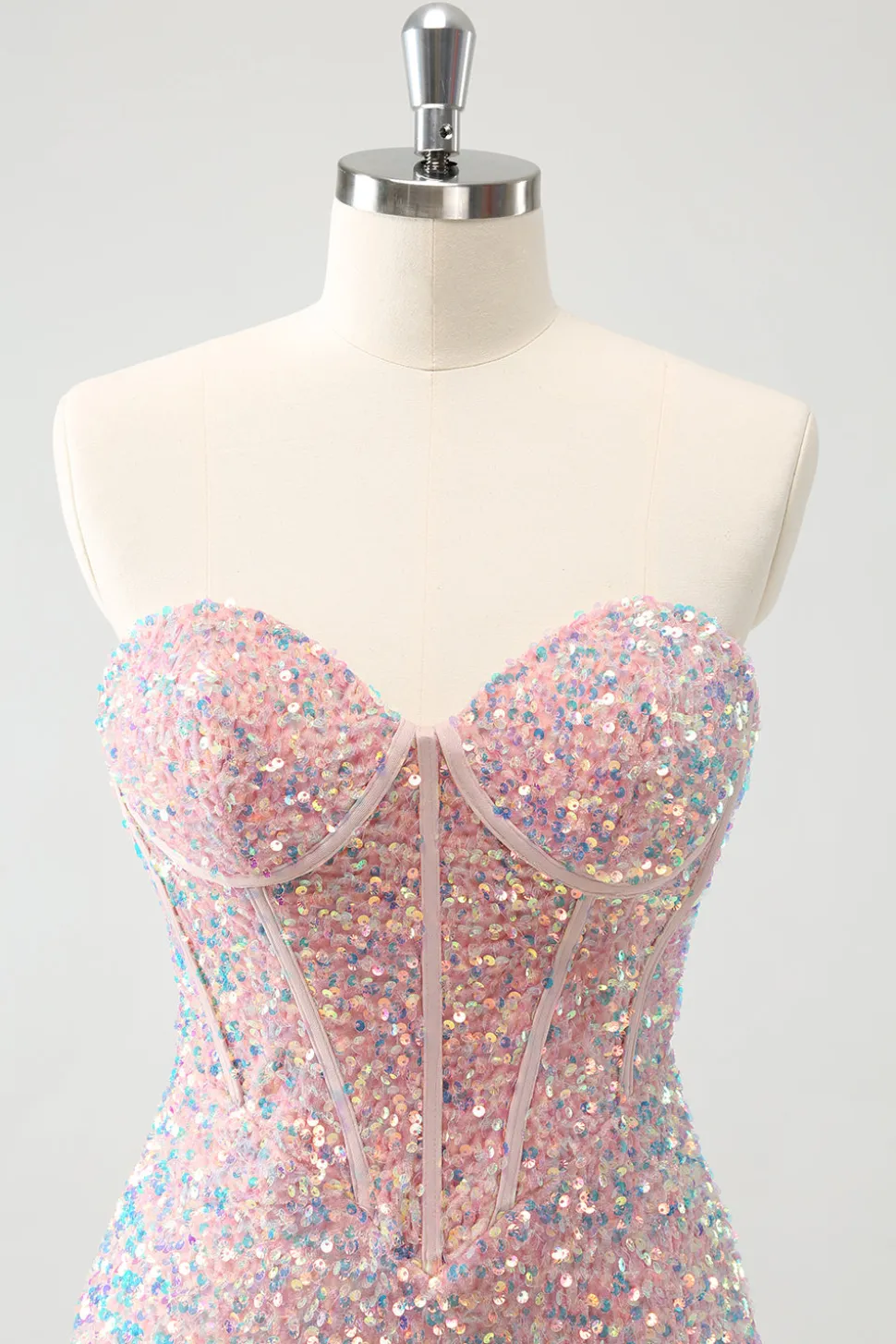 Sparkly Strapless Light Pink Tight Short Homecoming Dress com Sequins