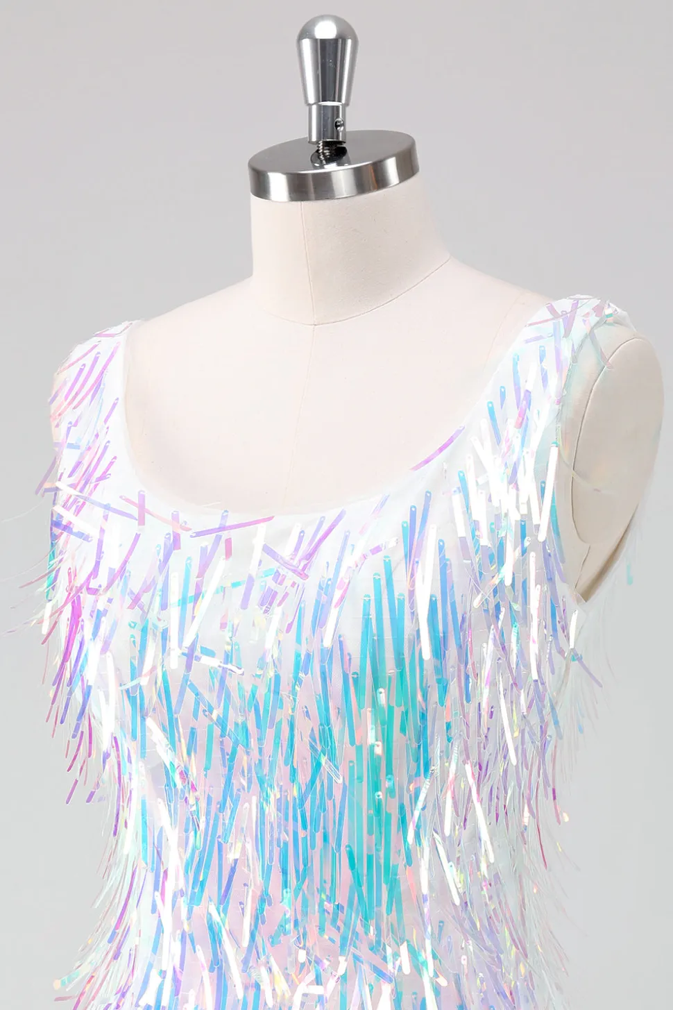 Sparkly White Scoop Neck Tight Short Homecoming Vestido com Tassels