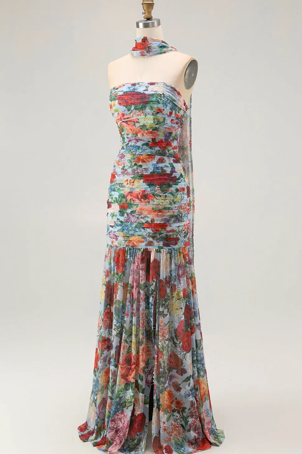 Strapless Azul Vermelho Flor Pescoço Lenço Ruched Wedding Guest Dress com Fenda