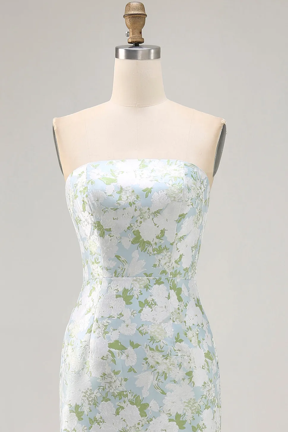Strapless impresso branco azul bainha flor vestido dama de honra