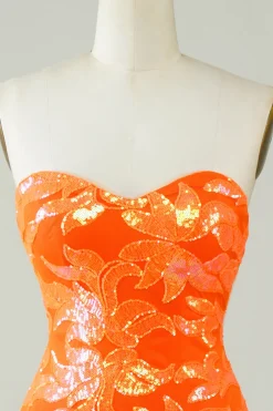 Strapless laranja apertado Homecoming vestido