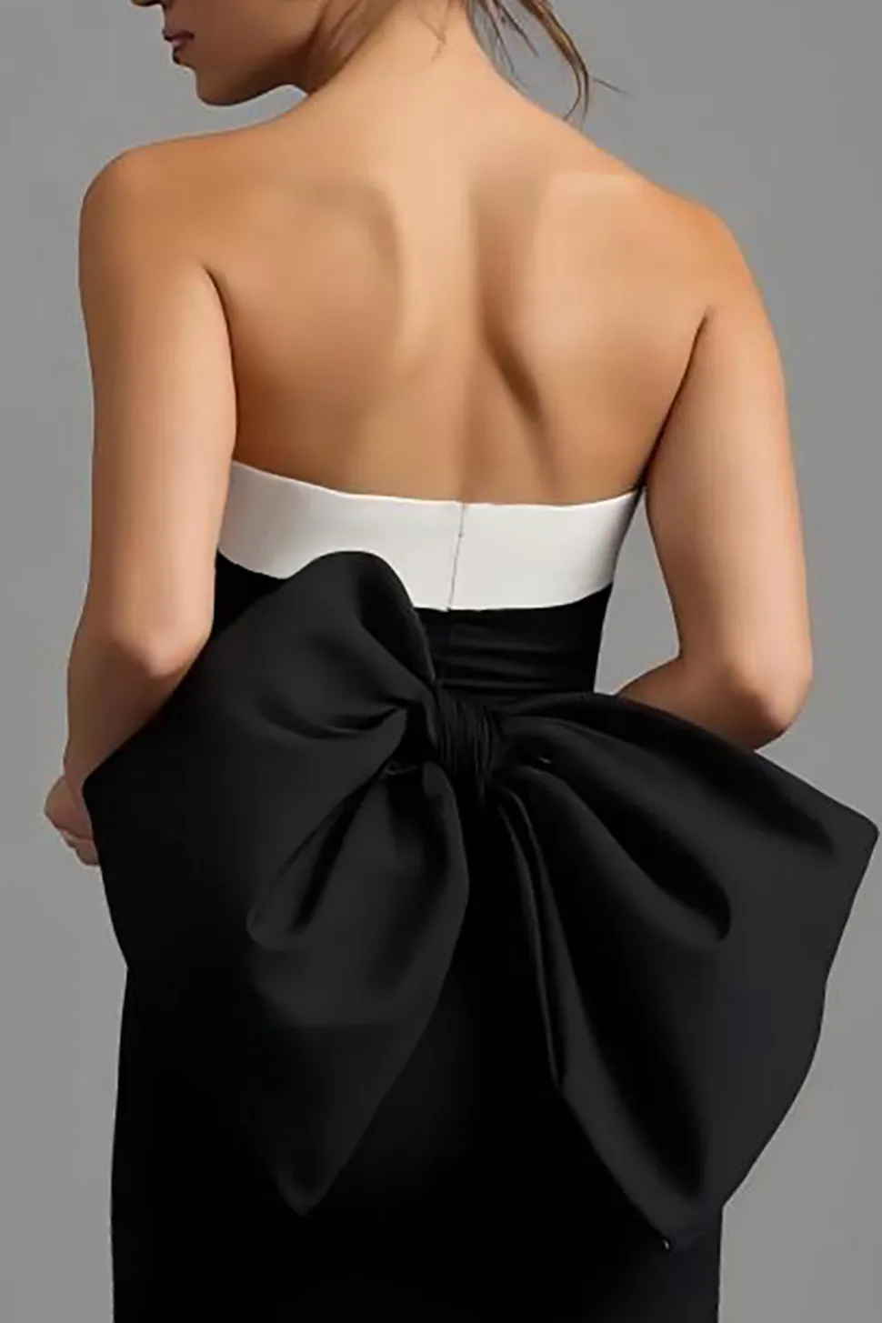 Strapless preto e branco bainha vestido formal longo com fenda