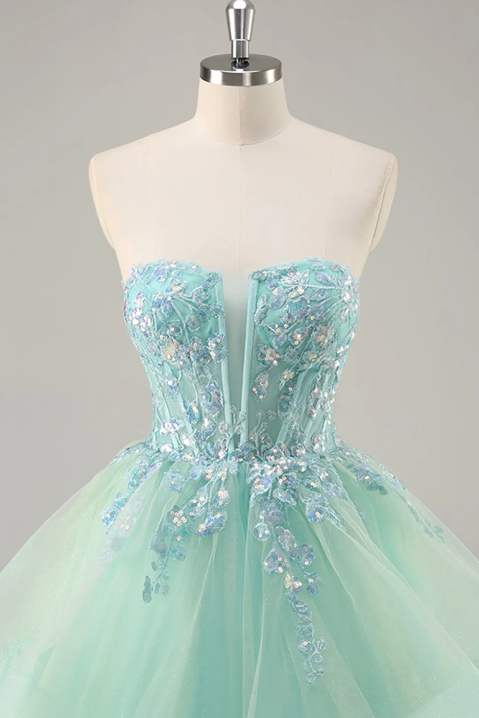 Strapless Uma linha verde espartilho longo vestido de baile com lantejoulas