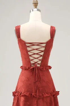 Terracota floral babado uma linha longo vestido de noiva convidado