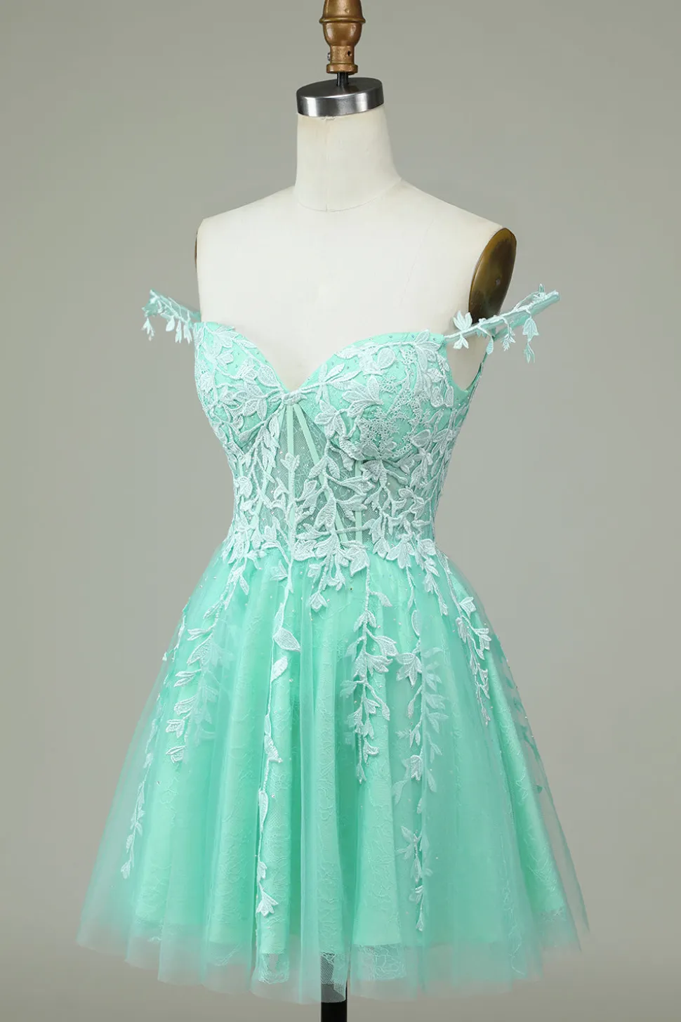 Tiras de espaguete da marinha curto vestido de homecoming com apliques