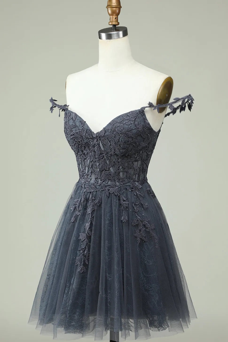 Tiras de espaguete da marinha curto vestido de homecoming com apliques