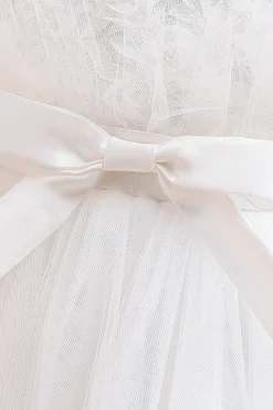 Tule A Line Champagne Girl Dress com Arco
