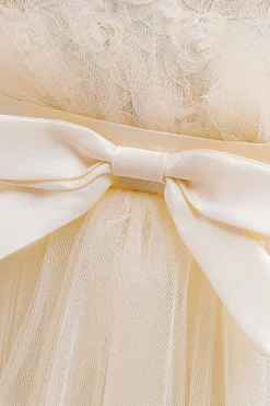 Tule A Line Champagne Girl Dress com Arco