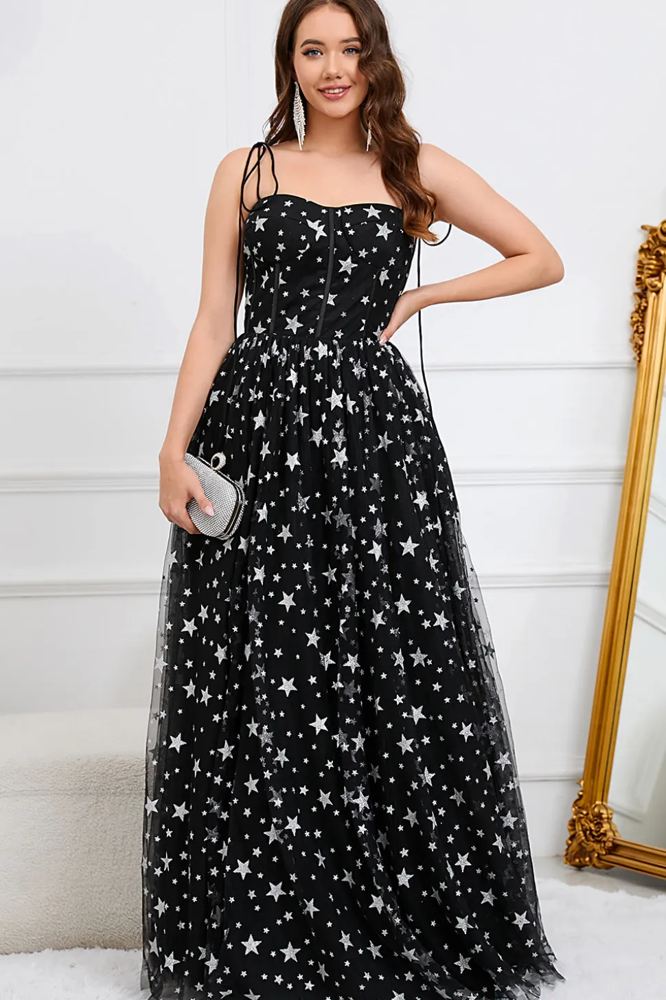 Tule A-Line Esparguete Correias Preto Vestido de Baile com Estrelas
