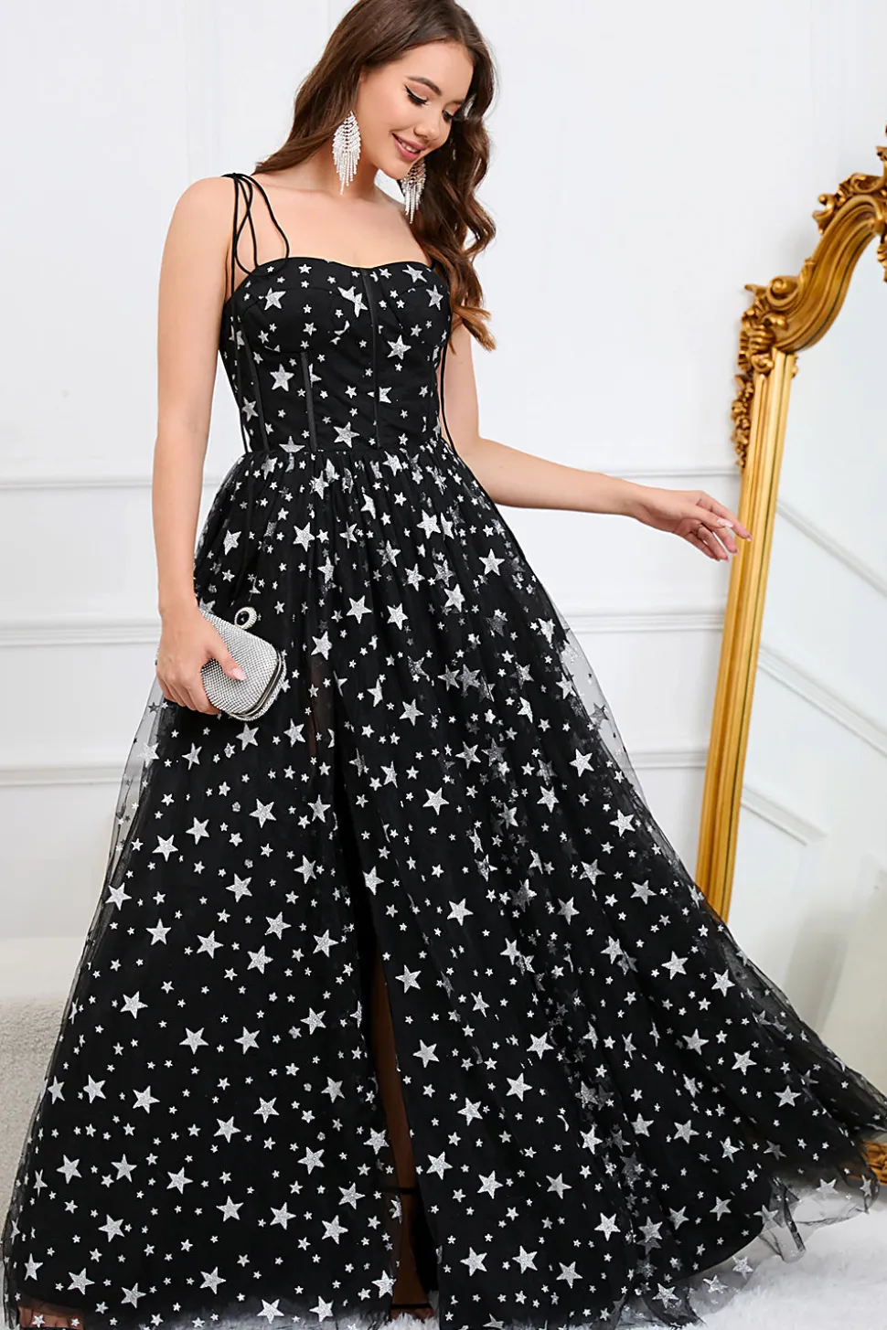 Tule A-Line Esparguete Correias Preto Vestido de Baile com Estrelas