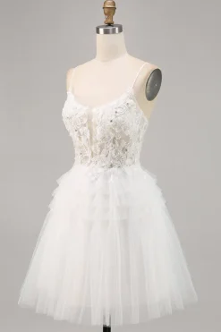 Tule Branco Um Vestido Homecoming Linha com Apliques