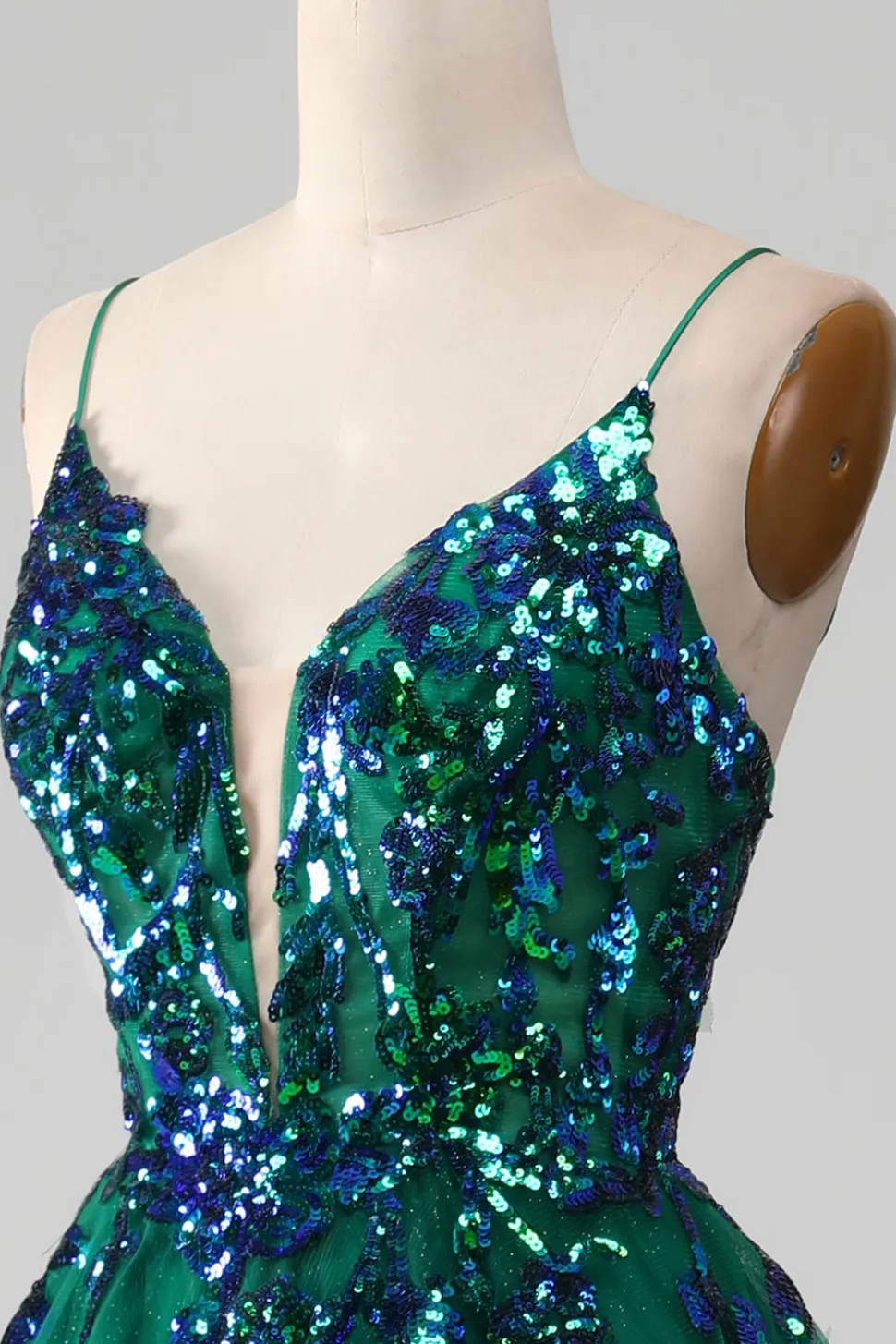 Tule Esparguete Correias Verde Escuro Vestido de Baile com Sequins
